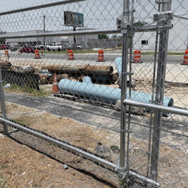 Mini Cantilevered Gate Rollers, Fits 2-3/8" Post & 1-5/8" Rail Fence Gate Kit, Sliding Gate Rollers, Cantilevered Chain Link Fence, Set of 4 Sliding Gate Hardware  - Image 6
